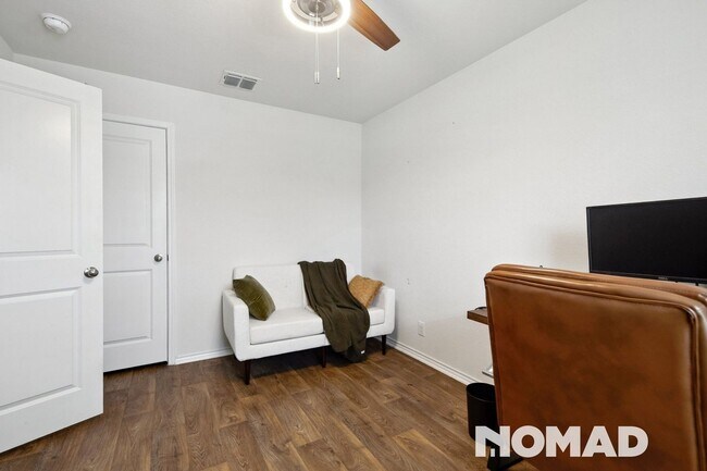 Foto del edificio - Spacious 4BR House in San Antonio