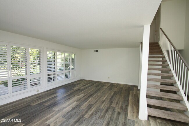 Building Photo - 1543 Covington Ave