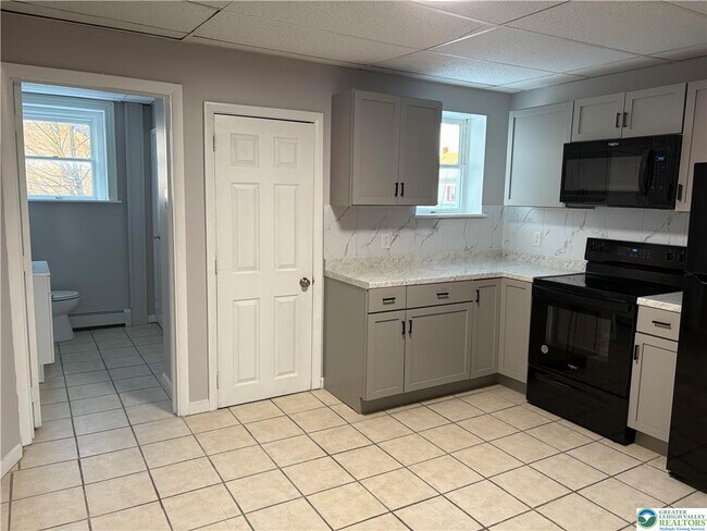 Foto del edificio - 404 Mahoning St