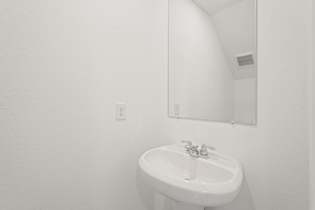 Building Photo - 26727 Feather Reed Dr