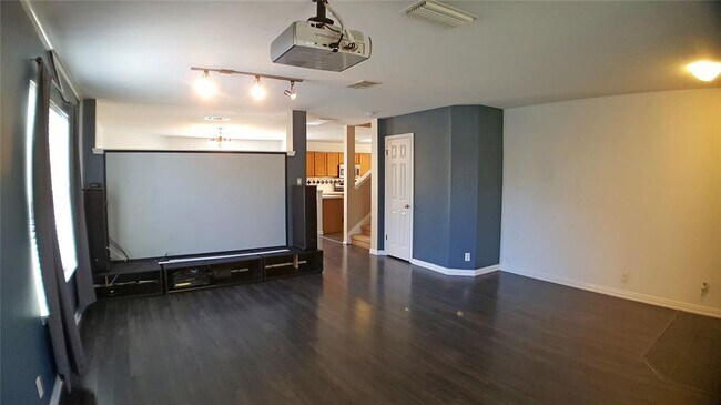 Foto del edificio - 9121 Frock Ct