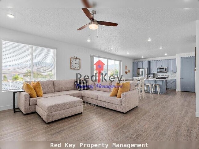 Foto del edificio - Kinds Landing Single Family Home