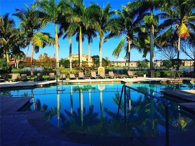 Building Photo - 4200 San Marino Blvd