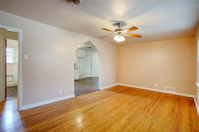 Building Photo - 213 Sheri Ln