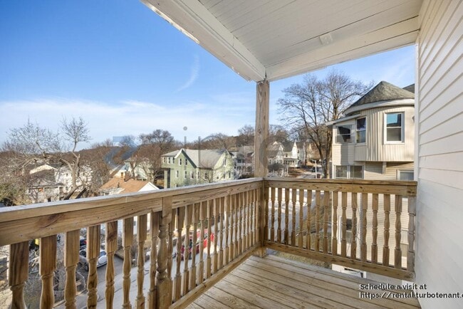 Building Photo - 82 Green Hill Pkwy