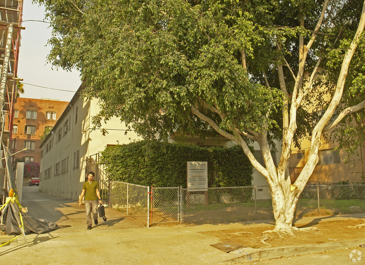 Building Photo - Yucca Apartments