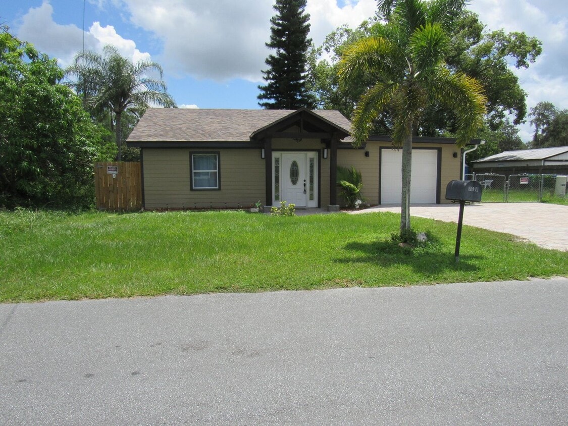 For Rent – Beautifully Remodeled 3 Bed, 2 ... - For Rent – Beautifully Remodeled 3 Bed, 2 ...