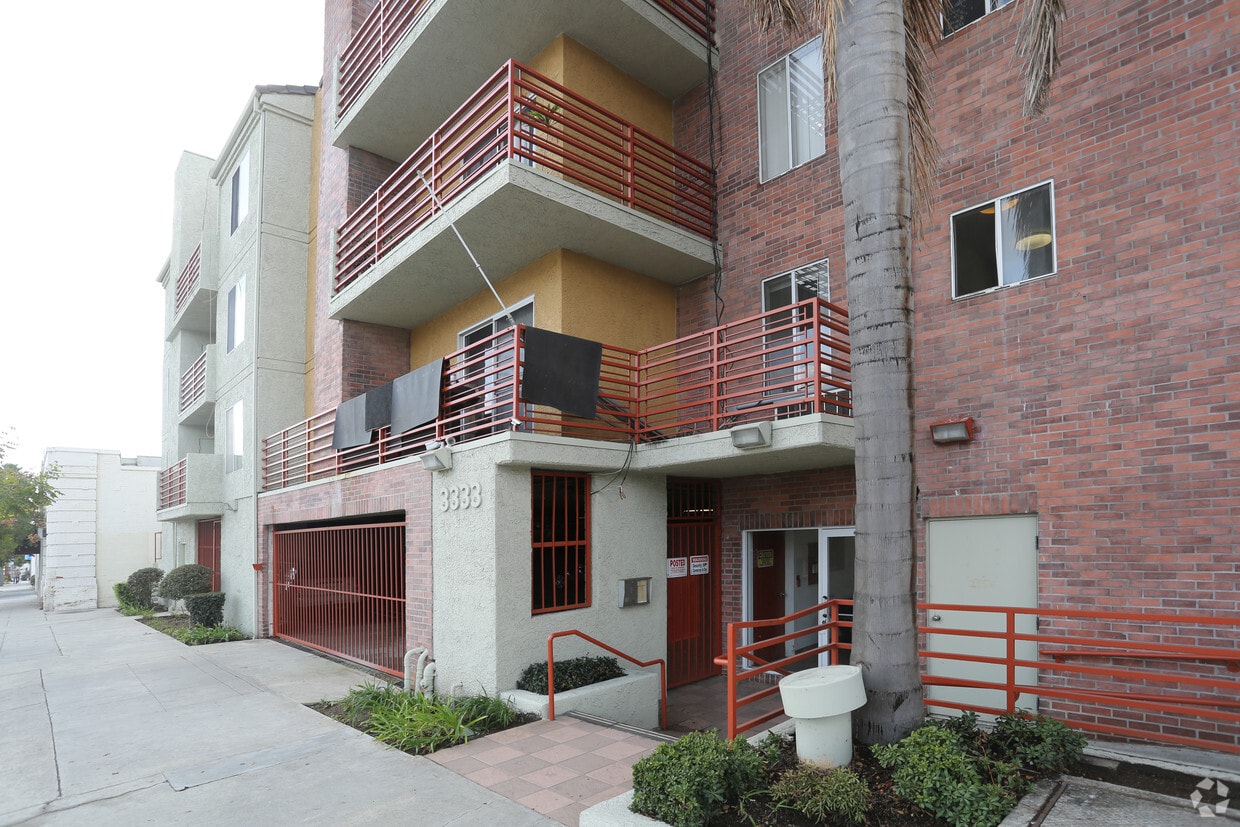 Building Photo - 3315 Motor Ave