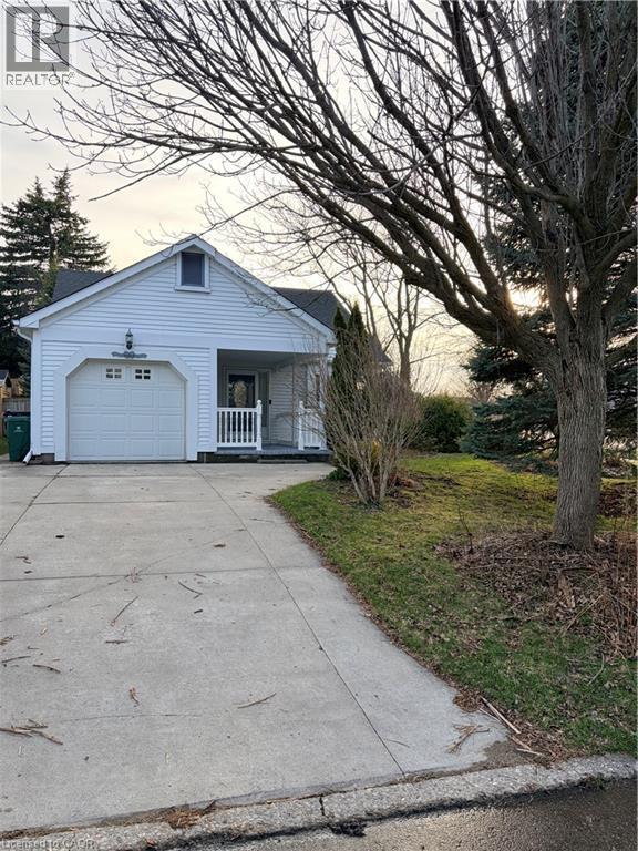 Photo du bâtiment - 209 Haldane Ct