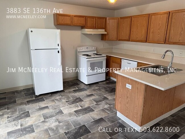 Photo - 3883 SE 136th Ave House