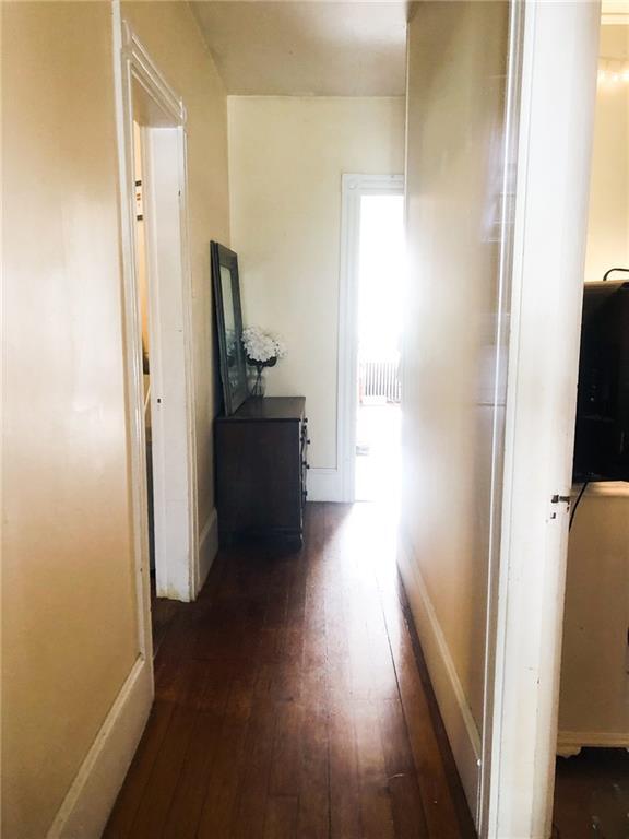 31 W Narragansett Ave Unit 1, Newport, RI 02840 Room for Rent in