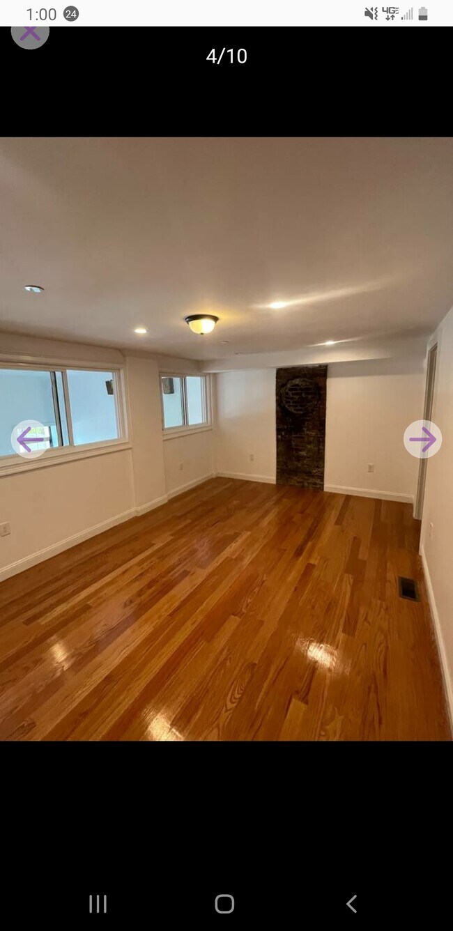 Photo - 279 Dutton St Townhome