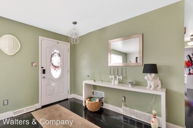 Foto del edificio - 5 br, 2 bath House - 1650 S. Garrison St.