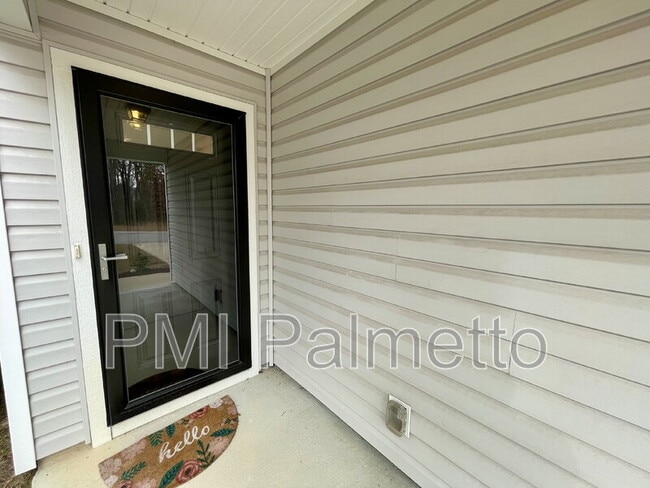 Foto del edificio - 341 Liliana Dr