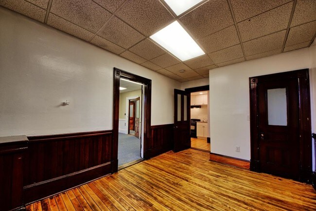 Building Photo - 38 Central Square