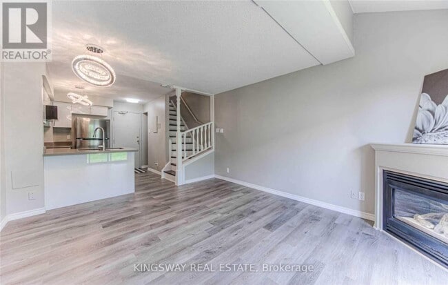 Building Photo - 67 Vly Vw Rd