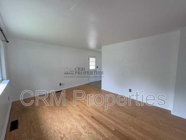 Building Photo - 5603 Long Bow Dr