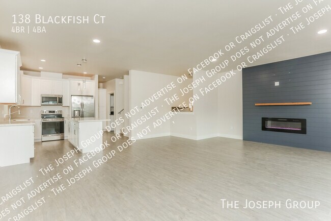 Foto del edificio - 138 Blackfish Ct