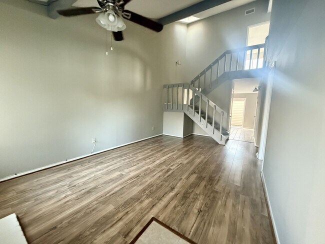 Foto del edificio - 10326 Cook Rd