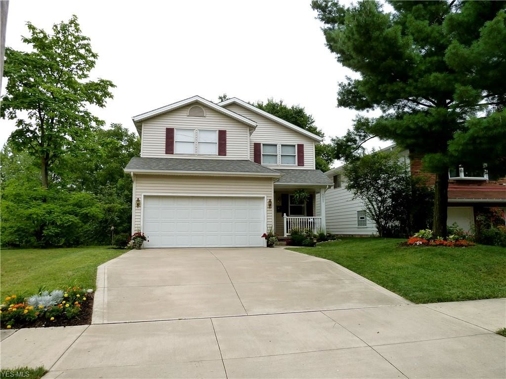 Primary Photo - 5605 Saxon Dr