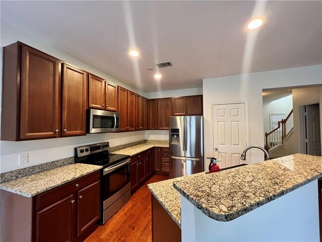Building Photo - 3929 Princeton Lakes Way