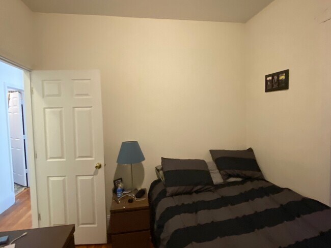 Foto del edificio - 91 Brighton Ave