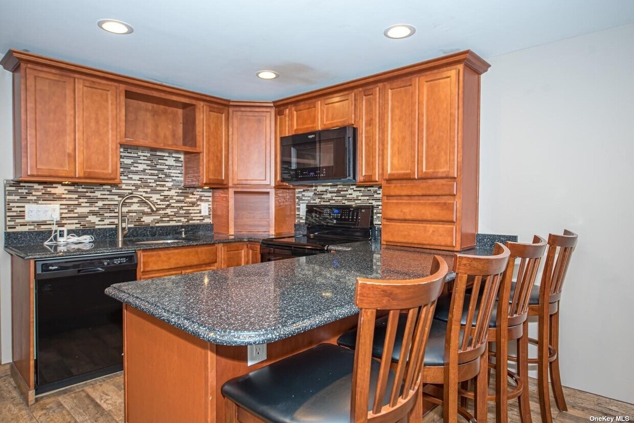 Foto principal - 16 Wildwood St