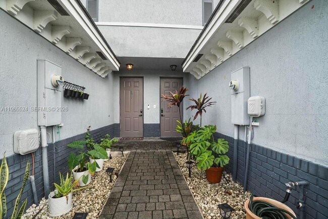 Foto del edificio - 3429 NW 13th St