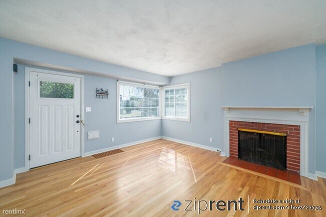 Foto del edificio - 3 br, 1 bath House - 104 E 38th Street, Va...