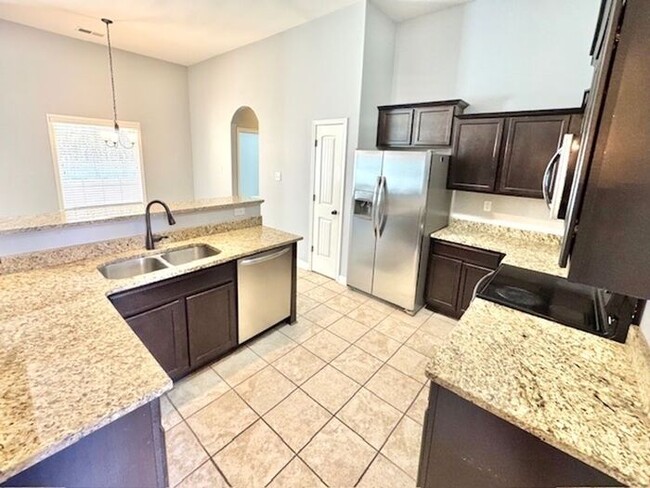 Building Photo - Olive Branch 4 Bedroom 2 Bath Home-Great S...