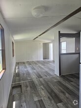 Building Photo - 926 Hollywood Dr