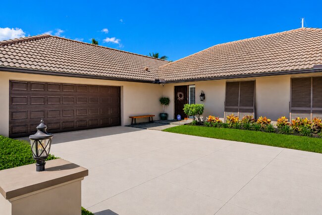 Building Photo - 1090 Fairview Ln