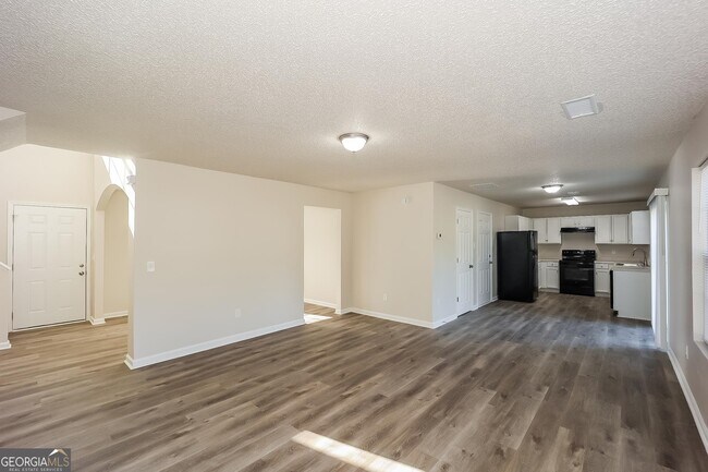 Building Photo - 7144 Merrywood Dr