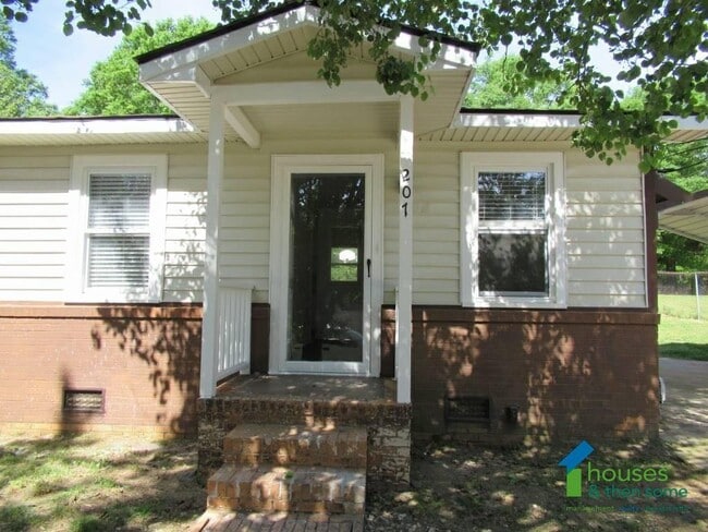 Building Photo - 207 Boyd Ave.