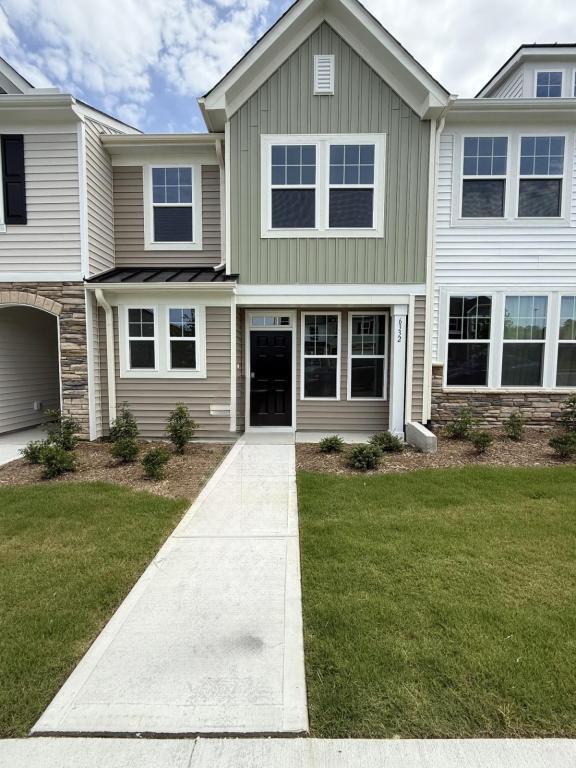 Foto principal - 6332 Granite Quarry Dr