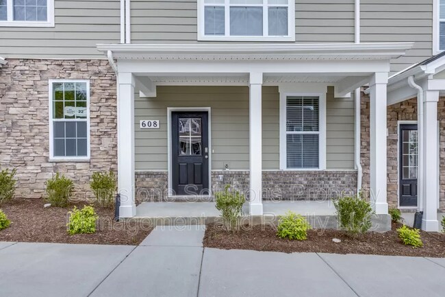 Foto del edificio - 608 Clifford Heights