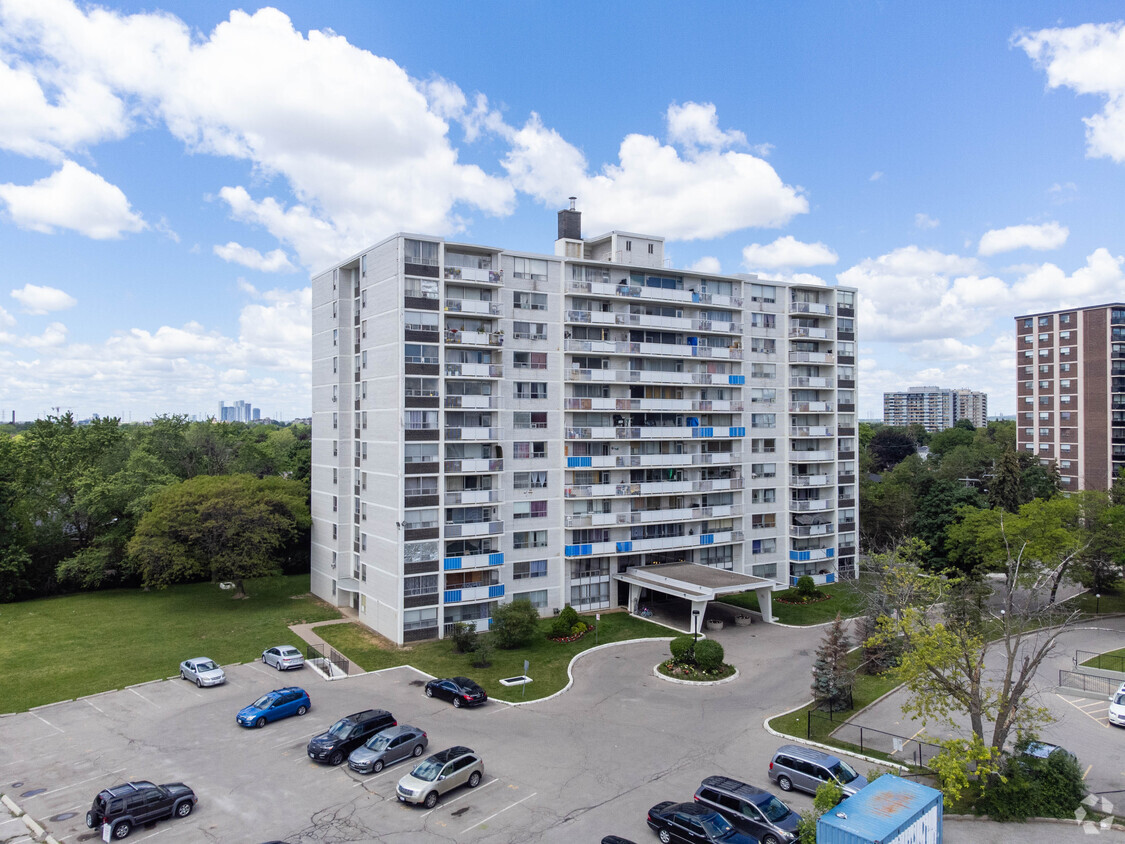 Primary Photo - Eden Rock Apartments