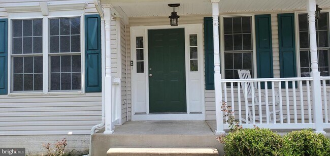 Building Photo - 9515 Hickory Hill Dr
