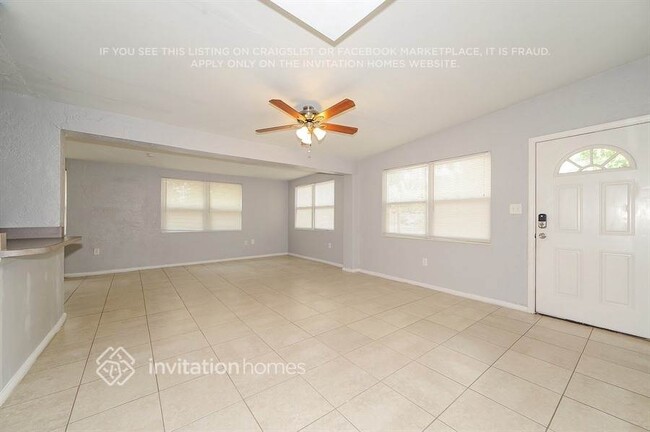 Building Photo - 9501 88th Way N