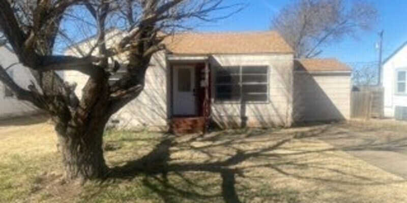 Primary Photo - 4624 S Bonham