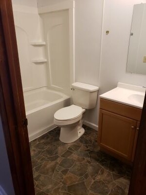 Foto del edificio - 2217 Raintree Way