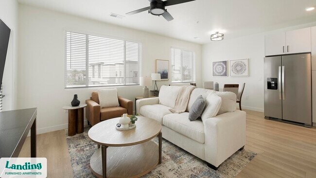 Foto del edificio - 255 N Camino Mercado