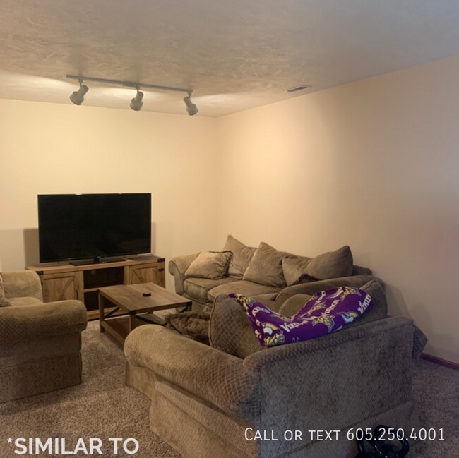 400406 9th Ave Unit 406, Brandon, SD 57005 Room for Rent in Brandon