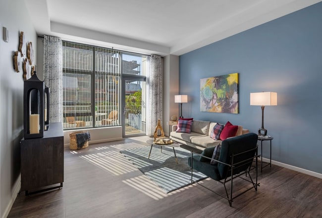 Building Photo - 20 Child St