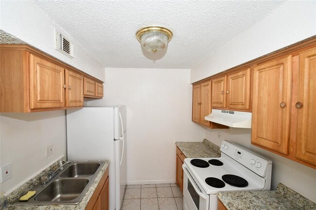 Foto del edificio - 772 Coolwood Dr