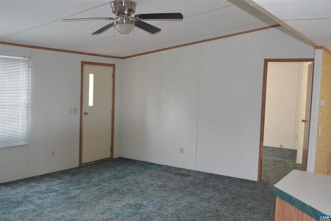 Foto del edificio - 3Bedroom 2Bath Columbia VA Home