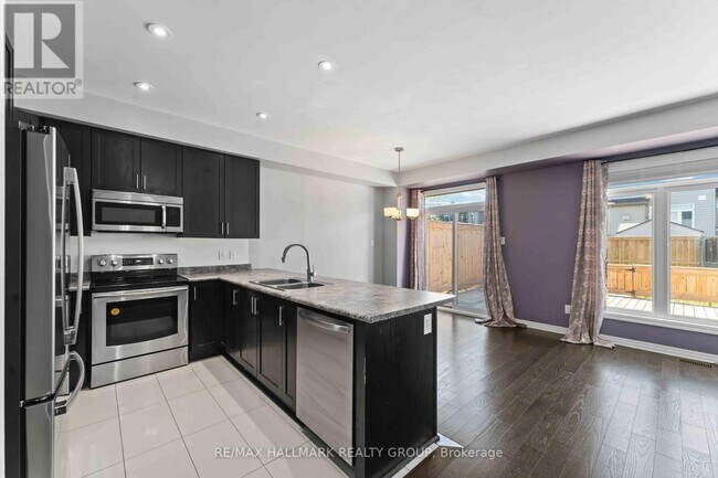 Photo du bâtiment - 900 Littlerock St