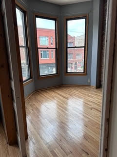 Foto del edificio - 1215 W Grand Ave
