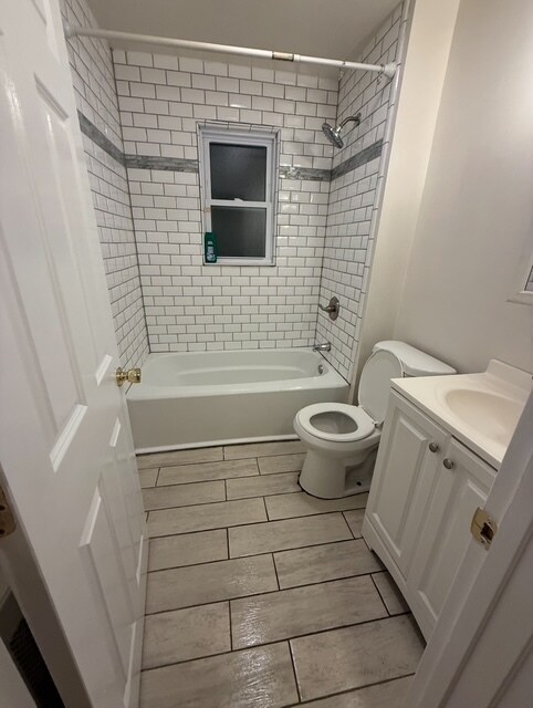 Foto del edificio - 24 Paragon Ln