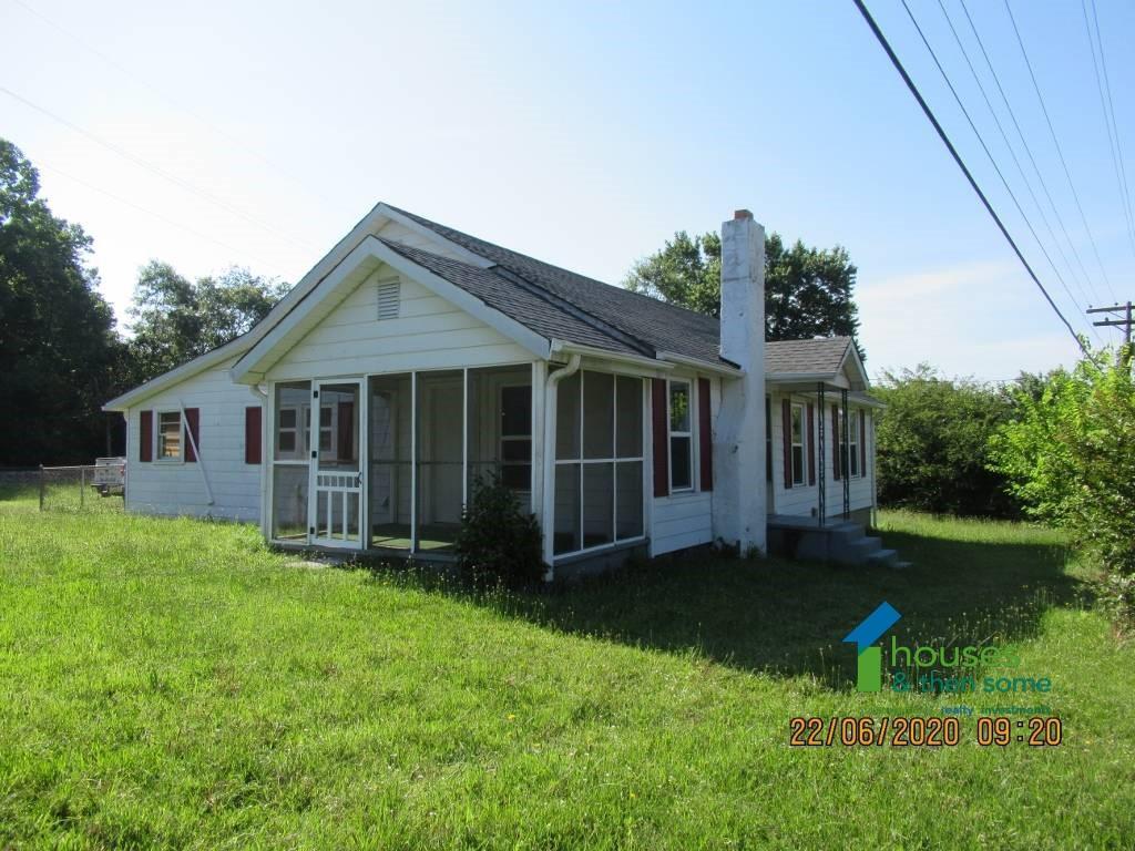 Primary Photo - 319 S Piedmont Hwy